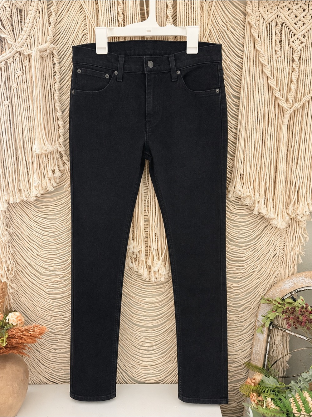 Black Men's 511 Levi’s Slim Straight Jeans